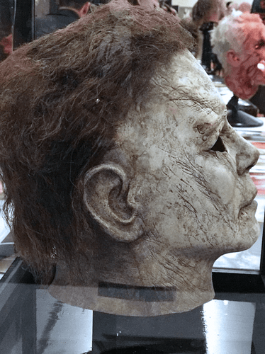 accurate-halloween-2018-reference-photos-removed-color-cast-v0-81inwmhkl2w91
