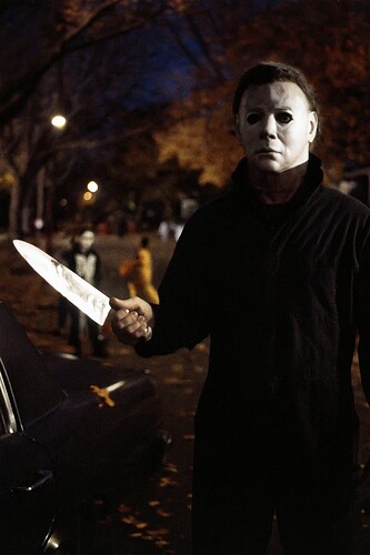 20250629_1734_Halloween Night Streetscape_remix_01jyysph64erhbb28g4h8yd75v