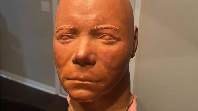 The Holy Grail Of Michael Myers Mask Collectibles - Chris Stanley.00_01_59_14.Quadro001