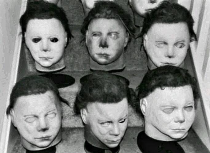 1000029811