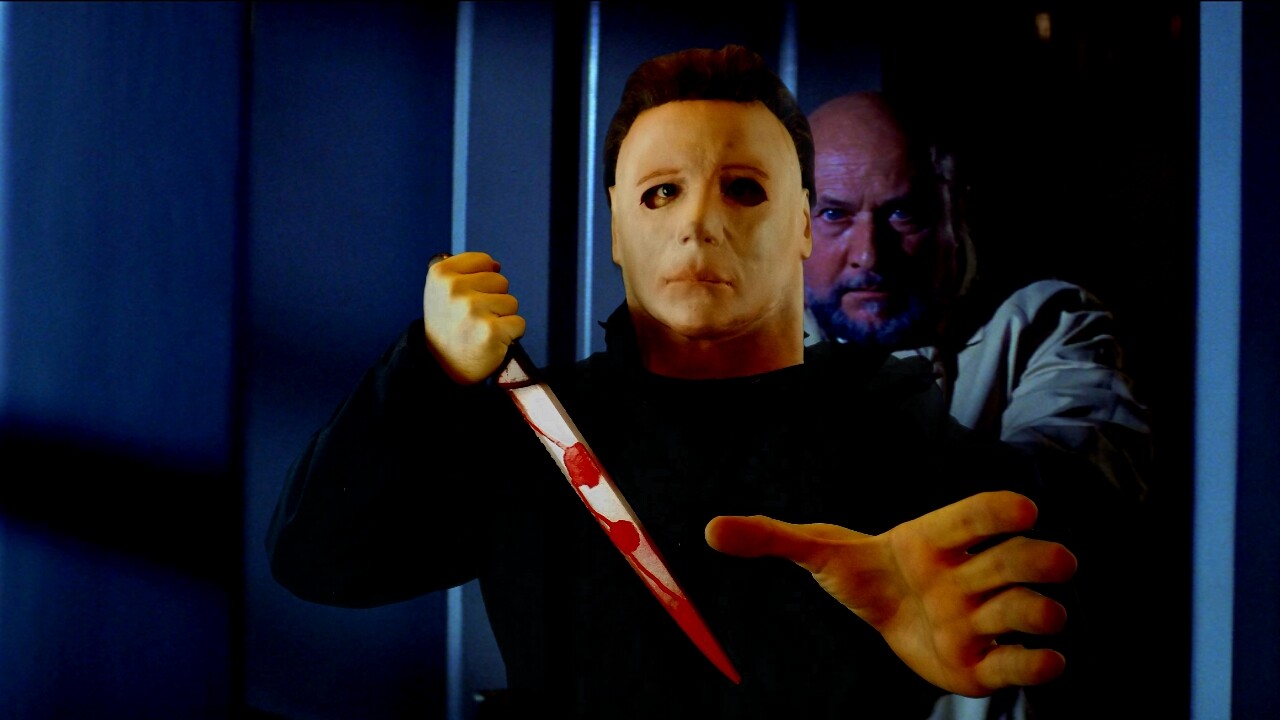i am michael myers with loomis op2.jpg