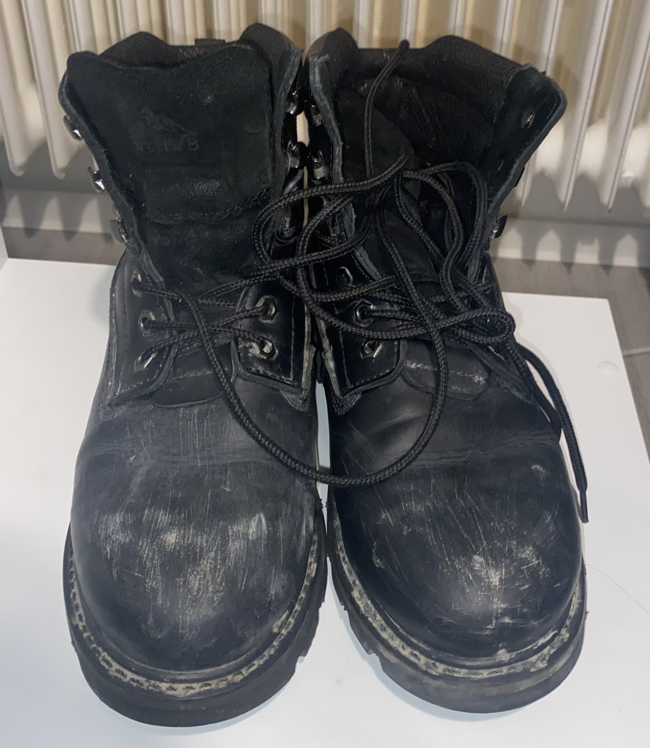 DISCONTINUED ARCTIV8 BOOTS FOR SALE NEED GONE ASAP For Sale Michael Myers forum