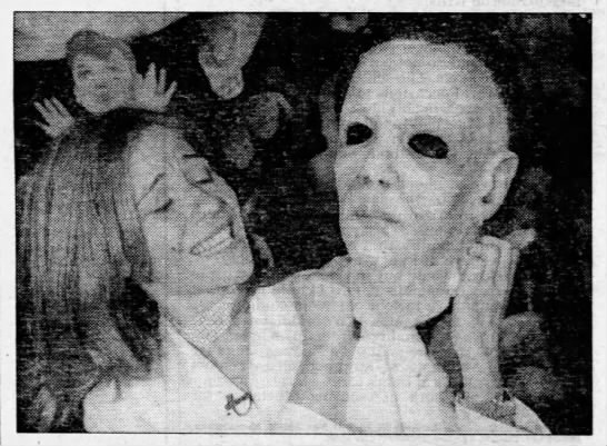 halloween_6_marianne_hagan_mask.jpg