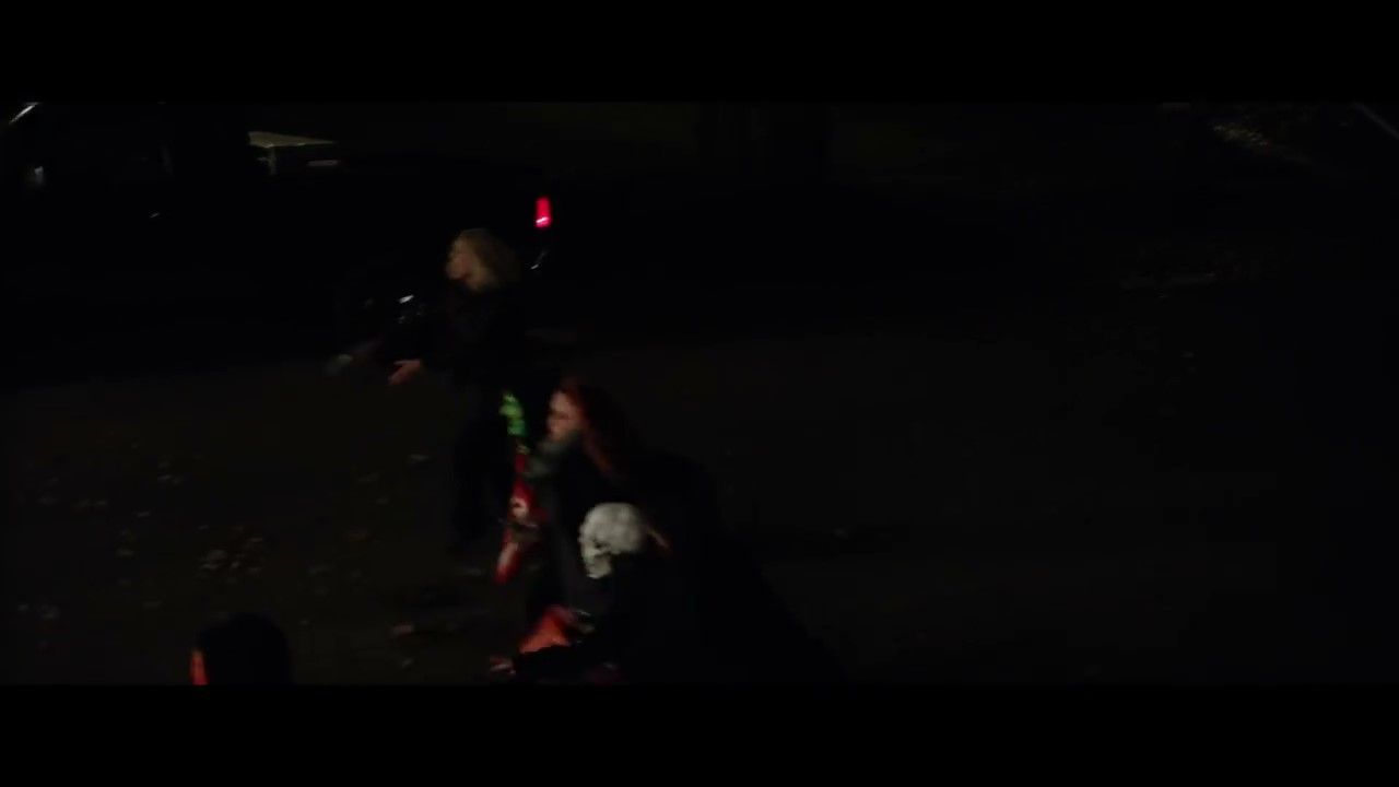 Halloween - Official Trailer (HD)_Moment(4).jpg