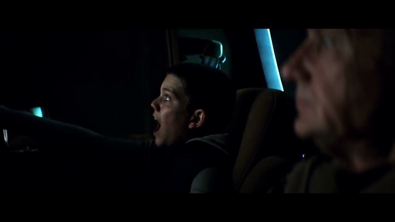 Halloween - Official Trailer (HD)_Moment(33).jpg
