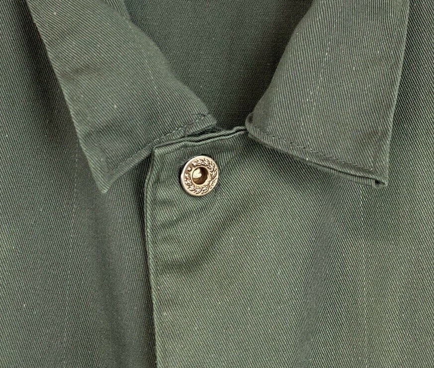 button hd.jpg