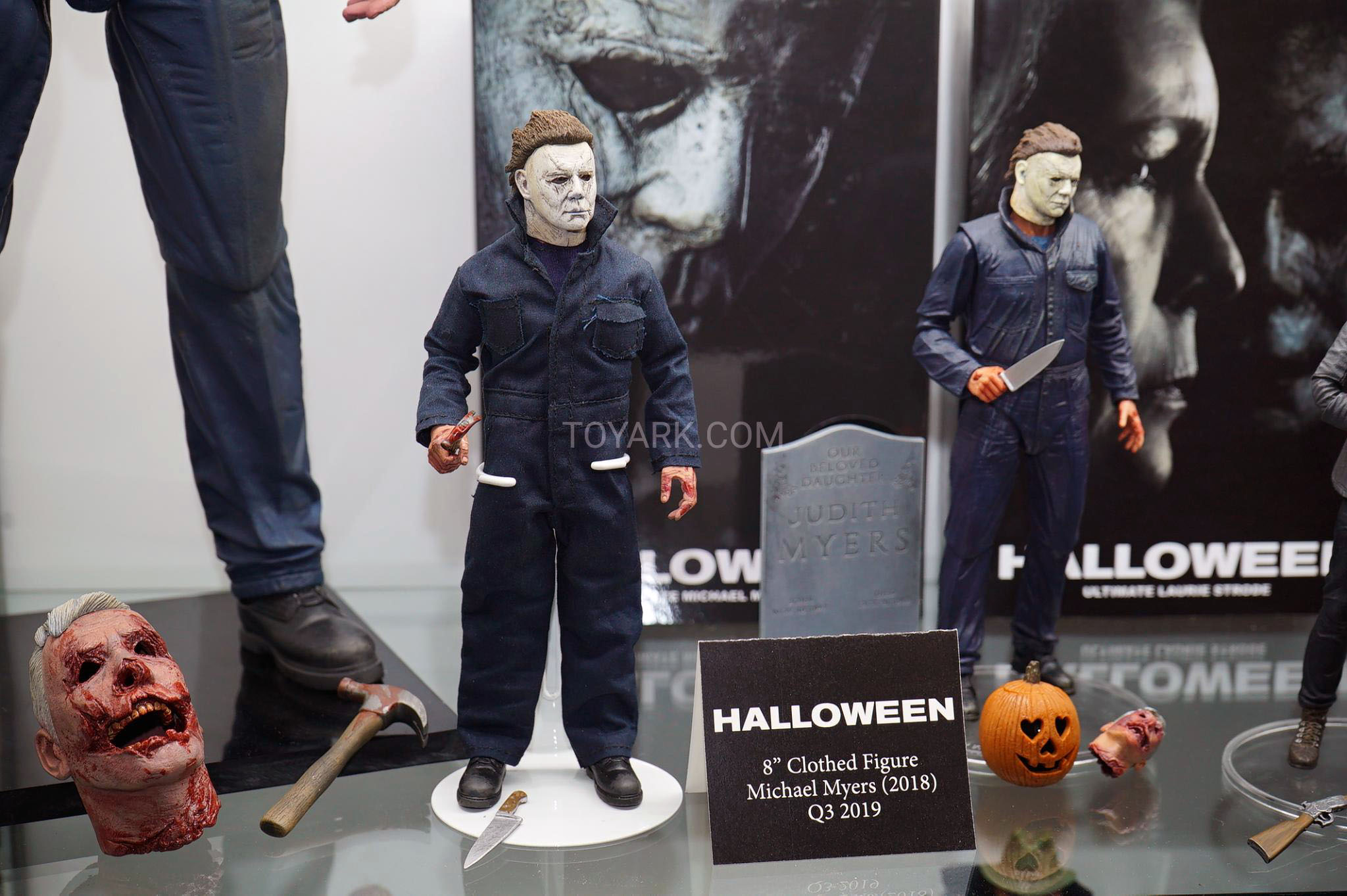 Toy-Fair-2019-NECA-Horror-046.jpg